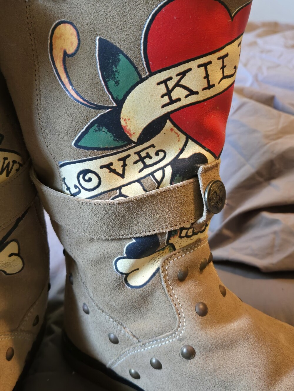 Ed Hardy Love Kills Slowly Suede Boots - Picture 5 of 7